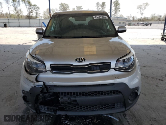 2019 Kia Soul z VIN KNDJN2A28K7002798, wystawiony jako Copart lot #49731045 z przebiegiem 71 223 mil mil oraz Szkoda całkowita • Salvage title. Historia ofert i sprzedaży dostępna na DreamBid. Obrazek 5.