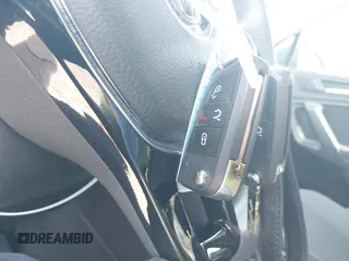 2019 Volkswagen Tiguan S с VIN 3VV1B7AX2KM131063, выставлен на аукционе IAAI как лот 41937501 с пробегом 59 402 миль миль и . История ставок и продаж доступна на DreamBid. Изображение 11.