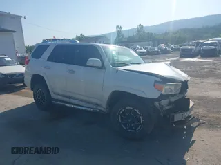2013 Toyota 4Runner SR5 with VIN JTEBU5JR8D5144813, listed as a IAAI auction lot 42550739 with 191,717 mi miles and . Bid and sale history available at DreamBid. Image 1.