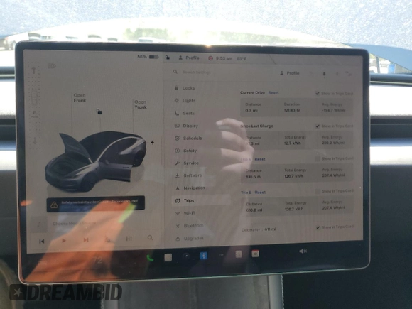 2025 Tesla Model 3 Long Range with VIN 5YJ3E1EA7SF994768, listed as a Copart auction lot 57649615 with 611 mi miles and Salvage title. Bid and sale history available at DreamBid. Image 9.