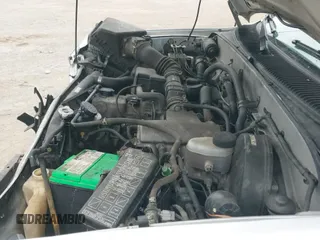 2004 Toyota Tacoma z VIN 5TENL42N24Z352936, wystawiony jako IAAI lot #42857125 z przebiegiem 328 134 mil mil oraz . Historia ofert i sprzedaży dostępna na DreamBid. Obrazek 18.