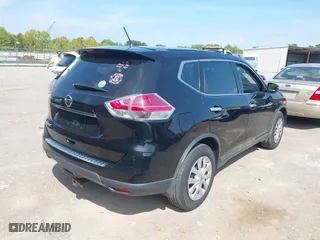 2015 Nissan Rogue S with VIN 5N1AT2MT6FC927129, listed as a IAAI auction lot 40239571 with 170,520 mi miles. Bid and sale history available at carsss.com. Image 4.