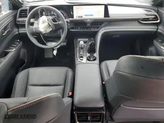 2025 Toyota Crown XLE with VIN JTDAAAAF4S3032316, listed as a Copart auction lot 82664244 with 3,598 mi miles and Salvage Title. Bid and sale history available at carsss.com. Image 8.