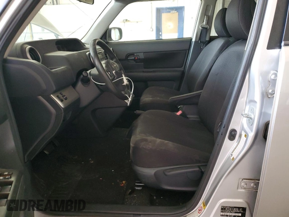 2009 Scion xB with VIN JTLKE50E091093553, listed as a Copart auction lot 53696735 with 173,124 mi miles and Salvage Title. Bid and sale history available at DreamBid. Image 7.