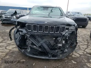 2023 Jeep Grand Cherokee Limited with VIN 1C4RJHBG9PC533597, listed as a Copart auction lot 55617695 with 32,085 mi miles and Non repairable. Bid and sale history available at DreamBid. Image 5.