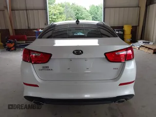 2015 Kia Optima LX z VIN 5XXGM4A72FG488753, wystawiony jako IAAI lot #39163213 z przebiegiem 128 821 mil mil oraz . Historia ofert i sprzedaży dostępna na DreamBid. Obrazek 17.