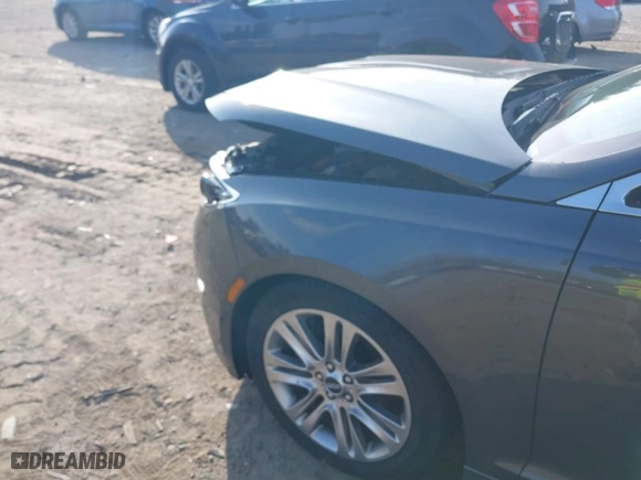 2015 Lincoln MKZ Hybrid with VIN 3LN6L2LU0FR623652, listed as a IAAI auction lot 41792084 with NaN miles. Bid and sale history available at carsss.com. Image 6.