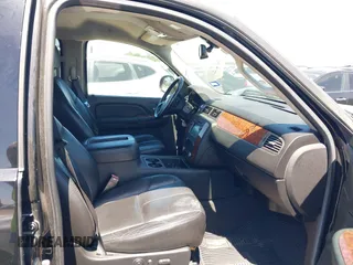 2007 Chevrolet Silverado 1500 LTZ with VIN 3GCEK13M07G519978, listed as a IAAI auction lot 41975934 with 222,828 mi miles. Bid and sale history available at carsss.com. Image 5.