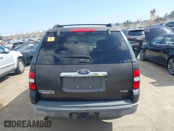 2006 Ford Explorer XLT with VIN 1FMEU63EX6UB52613, listed as a IAAI auction lot 42260462 with Not provided miles and . Bid and sale history available at DreamBid. Image 15.