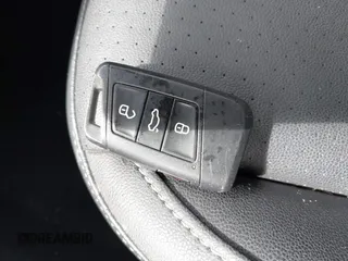 2021 Volkswagen Jetta S z VIN 3VWC57BU0MM035340, wystawiony jako IAAI lot #42045819 z przebiegiem 76 751 mil mil oraz . Historia ofert i sprzedaży dostępna na DreamBid. Obrazek 11.