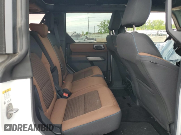 2022 Ford Bronco with VIN 1FMDE5DH5NLA94216, listed as a Copart auction lot 59173445 with 27,626 mi miles and Non repairable. Bid and sale history available at DreamBid. Image 10.