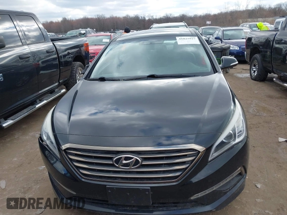 2015 Hyundai Sonata Limited with VIN 5NPE34AF0FH043630, listed as a IAAI auction lot 41825927 with 129,367 mi miles and . Bid and sale history available at carsss.com. Image 12.