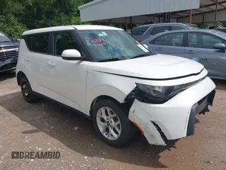 2023 Kia Soul LX with VIN KNDJ23AU5P7865680, listed as a IAAI auction lot 42204441 with 42,399 mi miles and . Bid and sale history available at DreamBid. Image 1.