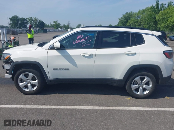 2020 Jeep Compass Latitude z VIN 3C4NJDBBXLT168695, wystawiony jako IAAI lot #42476489 z przebiegiem 23 213 mil mil oraz . Historia ofert i sprzedaży dostępna na DreamBid. Obrazek 14.