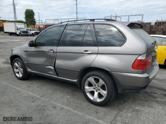 2006 BMW X5 4.4i with VIN 5UXFB53536LV22152, listed as a Copart auction lot 53160005 with 178,555 mi miles and Salvage Title. Bid and sale history available at carsss.com. Image 2.