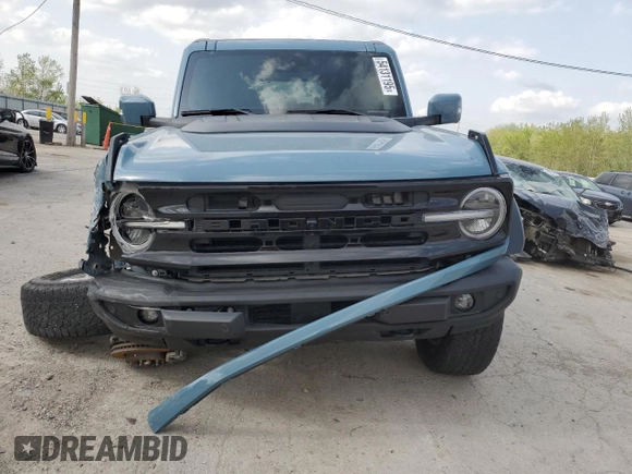 2022 Ford Bronco with VIN 1FMDE5DH3NLB05164, listed as a Copart auction lot 54131195 with 29,052 mi miles and Salvage title. Bid and sale history available at DreamBid. Image 5.