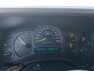 2003 Chevrolet Suburban LT with VIN 1GNGK26U33R278686, listed as a Copart auction lot 86648554 with 209,059 mi miles and Salvage Title. Bid and sale history available at carsss.com. Image 9.