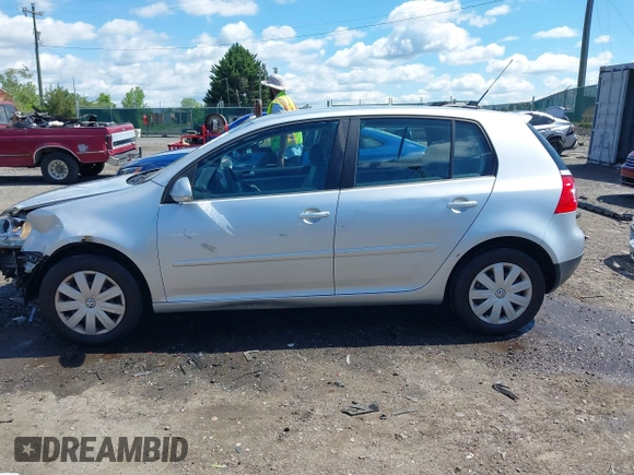 2009 Volkswagen Rabbit S z VIN WVWDA71K49W084907, wystawiony jako IAAI lot #42198880 z przebiegiem 160 293 mil mil oraz . Historia ofert i sprzedaży dostępna na DreamBid. Obrazek 15.