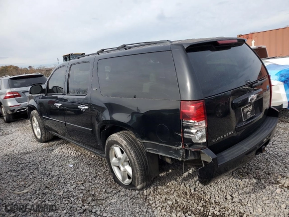 2008 Chevrolet Suburban LT w/3LT with VIN 1GNFC16J28J158036, listed as a Copart auction lot 83889104 with 189,822 mi miles and Salvage Title. Bid and sale history available at carsss.com. Image 2.