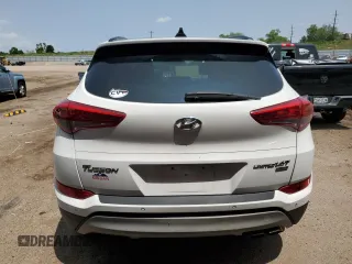 2017 Hyundai Tucson Limited z VIN KM8J3CA28HU296608, wystawiony jako Copart lot #58847025 z przebiegiem 94 306 mil mil oraz Czysty tytuł • Clean title. Historia ofert i sprzedaży dostępna na DreamBid. Obrazek 6.