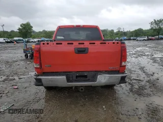 2010 GMC Sierra 1500 SLT z VIN 3GTRKWE3XAG209735, wystawiony jako Copart lot #56645795 z przebiegiem 168 927 mil mil oraz Szkoda całkowita • Salvage title. Historia ofert i sprzedaży dostępna na DreamBid. Obrazek 6.