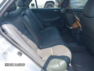 2005 Honda Accord z VIN JHMCN36455C010117, wystawiony jako IAAI lot #42445576 z przebiegiem 203 118 mil mil oraz . Historia ofert i sprzedaży dostępna na DreamBid. Obrazek 8.