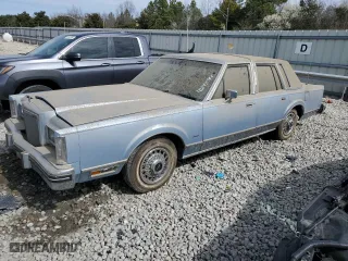1984 Lincoln Town Car with VIN 1LNBP96F2EY683747, listed as a Copart auction lot 41248394 with 77,094 mi miles and Clean Title. Bid and sale history available at carsss.com. Image 1.