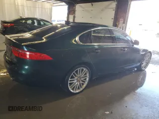 2016 Jaguar XF 35t Prestige with VIN SAJBK4BV1GCY17006, listed as a Copart auction lot 60490704 with 58,250 mi miles and Salvage Title. Bid and sale history available at carsss.com. Image 3.