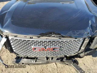 2016 GMC Yukon Denali with VIN 1GKS1CKJXGR329103, listed as a Copart auction lot 75492494 with 124,374 mi miles and Salvage Title. Bid and sale history available at carsss.com. Image 13.