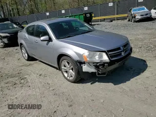 2014 Dodge Avenger SXT z VIN 1C3CDZCB6EN236606, wystawiony jako Copart lot #52445125 z przebiegiem 98 514 mil mil oraz Szkoda całkowita • Salvage title. Historia ofert i sprzedaży dostępna na DreamBid. Obrazek 11.