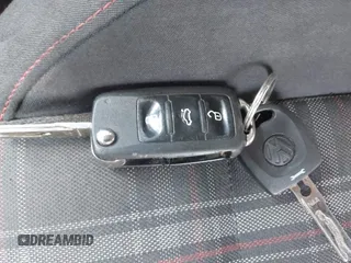 2012 Volkswagen GTI Autobahn z VIN WVWGV7AJ6CW081135, wystawiony jako IAAI lot #42036593 z przebiegiem 159 746 mil mil oraz . Historia ofert i sprzedaży dostępna na DreamBid. Obrazek 11.