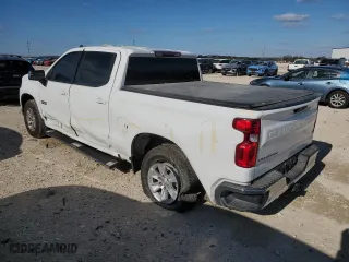 2019 Chevrolet Silverado 1500 LT with VIN 3GCPWCED7KG265538, listed as a Copart auction lot 42004655 with 69,933 mi miles and Salvage Title. Bid and sale history available at carsss.com. Image 2.