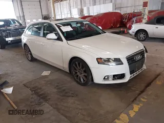 2009 Audi A4 Premium z VIN WAUVF78K19A170021, wystawiony jako IAAI lot #42024765 z przebiegiem 61 531 mil mil oraz . Historia ofert i sprzedaży dostępna na DreamBid. Obrazek 1.