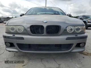2002 BMW M5 z VIN WBSDE93422CF91970, wystawiony jako Copart lot #55524485 z przebiegiem 132 943 mil mil oraz Tytuł czysty. Historia ofert i sprzedaży dostępna na DreamBid. Obrazek 5.