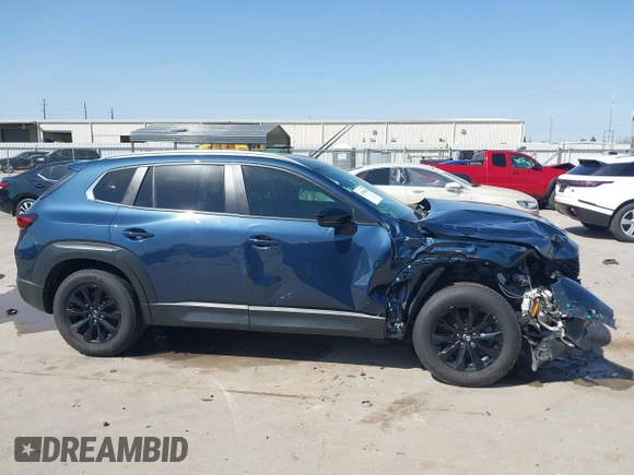 2023 Mazda CX-50 S Preferred Plus с VIN 7MMVABCM2PN129237, выставлен на аукционе IAAI как лот 41584165 с пробегом 43 174 миль миль и . История ставок и продаж доступна на DreamBid. Изображение 13.