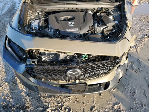 2024 Mazda CX-30 2.5 Carbon Turbo with VIN 3MVDMBXY0RM711655, listed as a Copart auction lot 84243674 with 1,262 mi miles and Salvage Title. Bid and sale history available at carsss.com. Image 12.