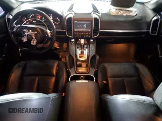 2011 Porsche Cayenne with VIN WP1AA2A29BLA00477, listed as a Copart auction lot 58501625 with 182,147 mi miles and Salvage title. Bid and sale history available at DreamBid. Image 8.