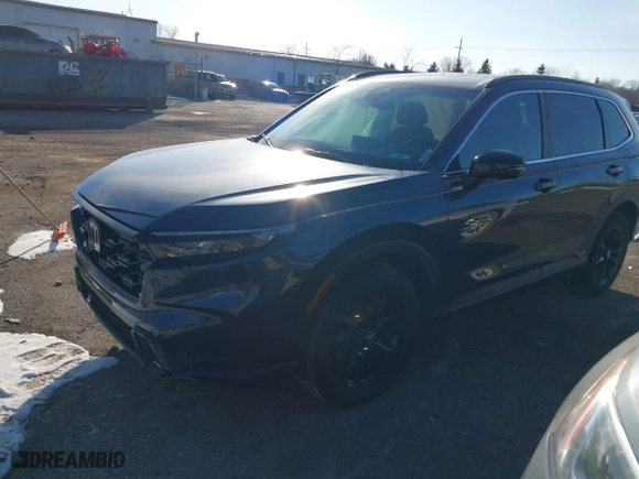 2024 Honda CR-V Hybrid Sport with VIN 7FARS6H55RE023006, listed as a IAAI auction lot 41094900 with 9,798 mi miles. Bid and sale history available at carsss.com. Image 18.