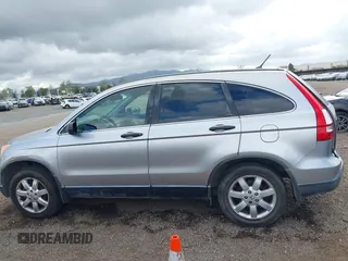 2008 Honda CR-V EX with VIN JHLRE38528C048834, listed as a IAAI auction lot 42064016 with 177,320 mi miles and . Bid and sale history available at carsss.com. Image 15.