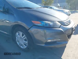 2010 Honda Insight LX with VIN JHMZE2H50AS019740, listed as a IAAI auction lot 41665527 with 74,022 mi miles and . Bid and sale history available at DreamBid. Image 17.