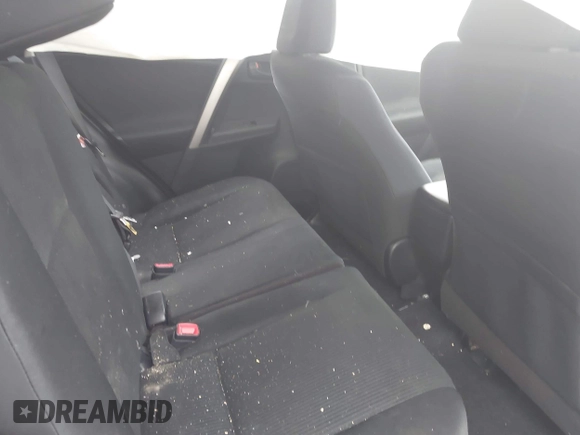 2015 Toyota RAV4 LE z VIN JTMBFREV0FD145315, wystawiony jako IAAI lot #42139482 z przebiegiem 130 953 mil mil oraz . Historia ofert i sprzedaży dostępna na DreamBid. Obrazek 8.