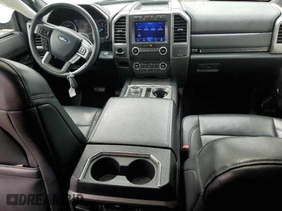 2020 Ford Expedition Max XLT с VIN 1FMJK1JT0LEA17784, выставлен на аукционе Copart как лот 52078355 с пробегом 81 504 миль миль и Списание • Salvage title. История ставок и продаж доступна на DreamBid. Изображение 8.