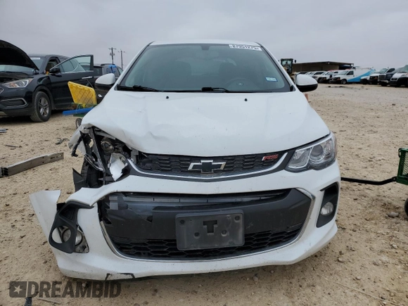 2020 Chevrolet Sonic LT z VIN 1G1JD6SB2L4139529, wystawiony jako Copart lot #87951275 z przebiegiem 127 332 mil mil oraz Szkoda całkowita • Salvage title. Historia ofert i sprzedaży dostępna na DreamBid. Obrazek 5.