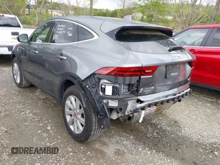 2018 Jaguar E-Pace S z VIN SADFJ2FXXJ1Z31984, wystawiony jako IAAI lot #42006201 z przebiegiem 68 909 mil mil oraz . Historia ofert i sprzedaży dostępna na DreamBid. Obrazek 3.