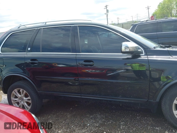 2013 Volvo XC90 Premier Plus z VIN YV4952CZ5D1641172, wystawiony jako IAAI lot #42138091 z przebiegiem 109 341 mil mil oraz . Historia ofert i sprzedaży dostępna na DreamBid. Obrazek 13.