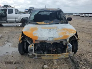 2015 Kia Soul with VIN KNDJN2A27F7152827, listed as a Copart auction lot 83807164 with 0 mi miles and Salvage Title. Bid and sale history available at carsss.com. Image 5.
