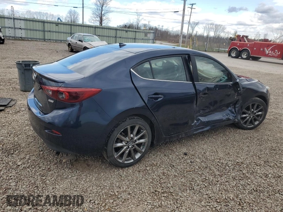2018 Mazda 3 Grand Touring z VIN 3MZBN1W38JM190398, wystawiony jako Copart lot #53164605 z przebiegiem 74 845 mil mil oraz Szkoda całkowita • Salvage title. Historia ofert i sprzedaży dostępna na DreamBid. Obrazek 3.
