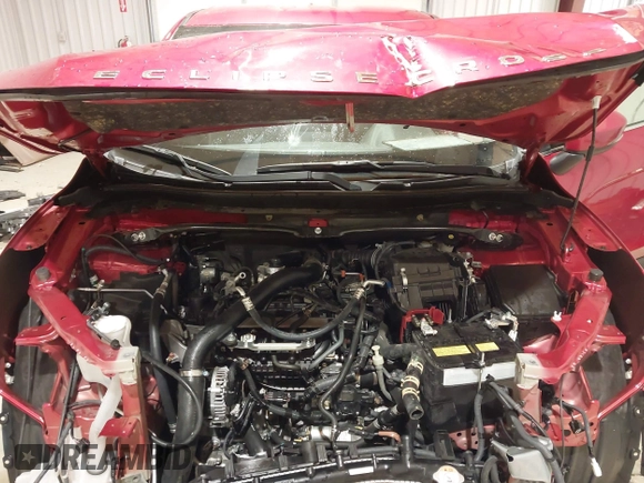 2024 Mitsubishi Eclipse Cross SE z VIN JA4ATWAAXRZ037663, wystawiony jako IAAI lot #41315137 z przebiegiem 23 678 mil mil oraz . Historia ofert i sprzedaży dostępna na DreamBid. Obrazek 10.
