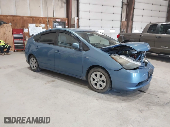 2007 Toyota Prius with VIN JTDKB20U377692354, listed as a IAAI auction lot 42055104 with 299,000 mi miles. Bid and sale history available at carsss.com. Image 1.