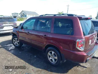 2007 Honda Pilot EX-L with VIN 5FNYF18547B006094, listed as a IAAI auction lot 42297719 with 235,632 mi miles and . Bid and sale history available at DreamBid. Image 3.